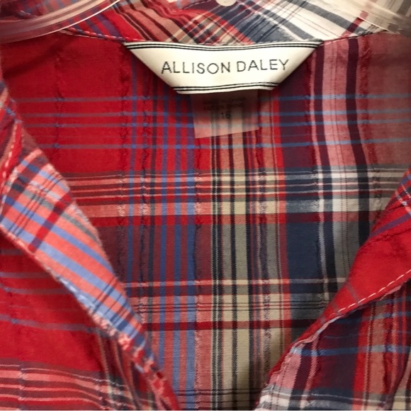Allison Daley 16 Button down shirt - Picture 7 of 9